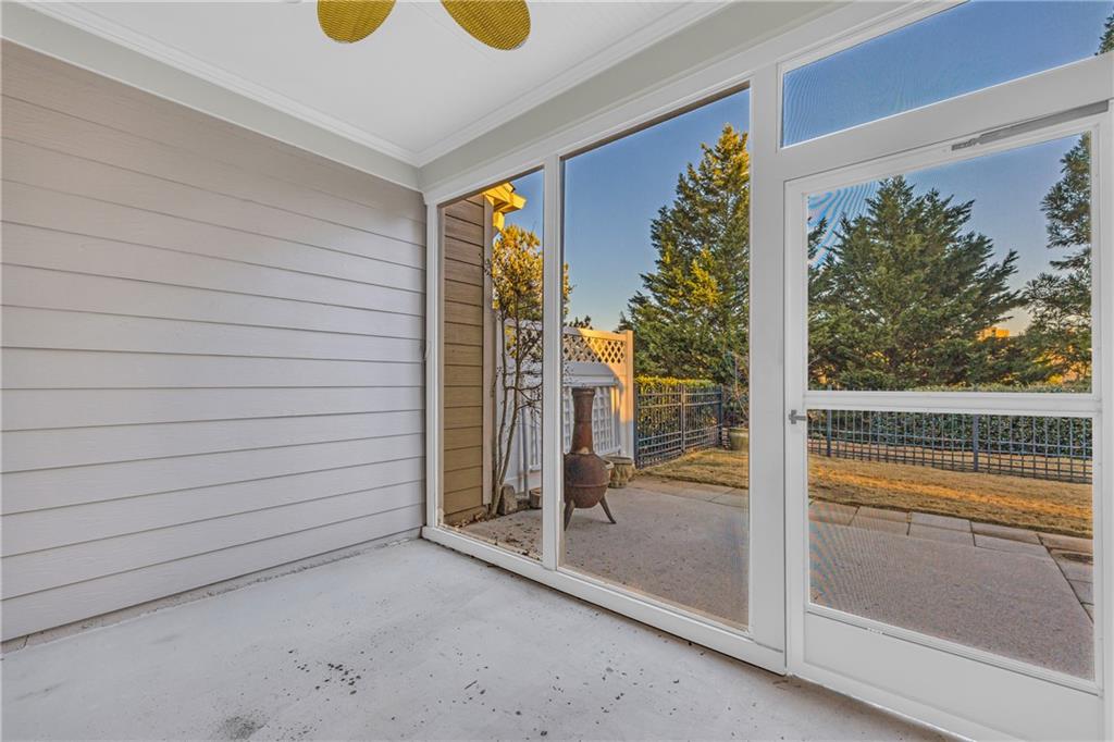 6116 Longleaf Drive Hoschton, GA 30548 - Photo 24 of 46 a view of a bathroom with a tub