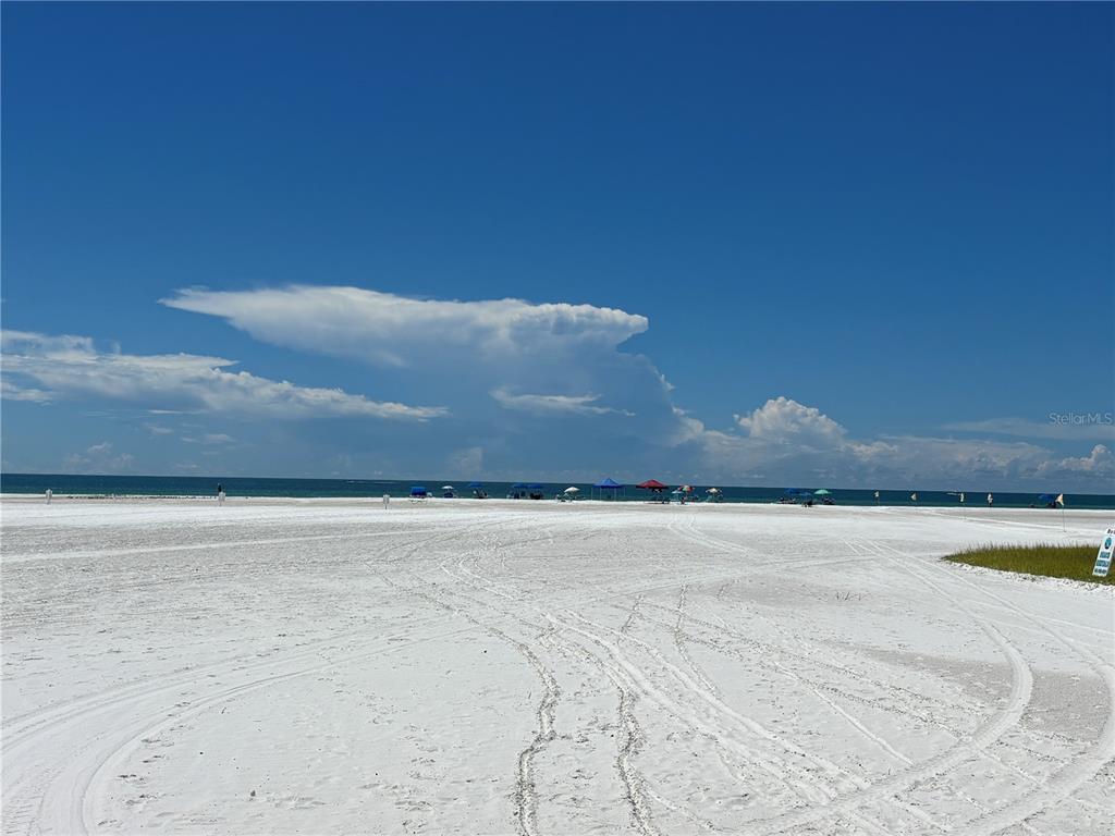 5830 Midnight Pass Road, Unit 18 Sarasota, FL 34242 - Photo 25 of 37 Gallery Image 25