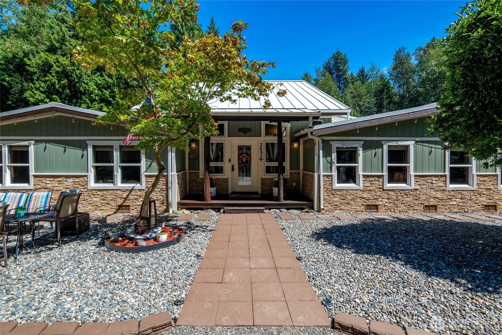 3695 Grandview Road Ferndale, WA 98248 - Photo 6 of 40 Gallery Image 6