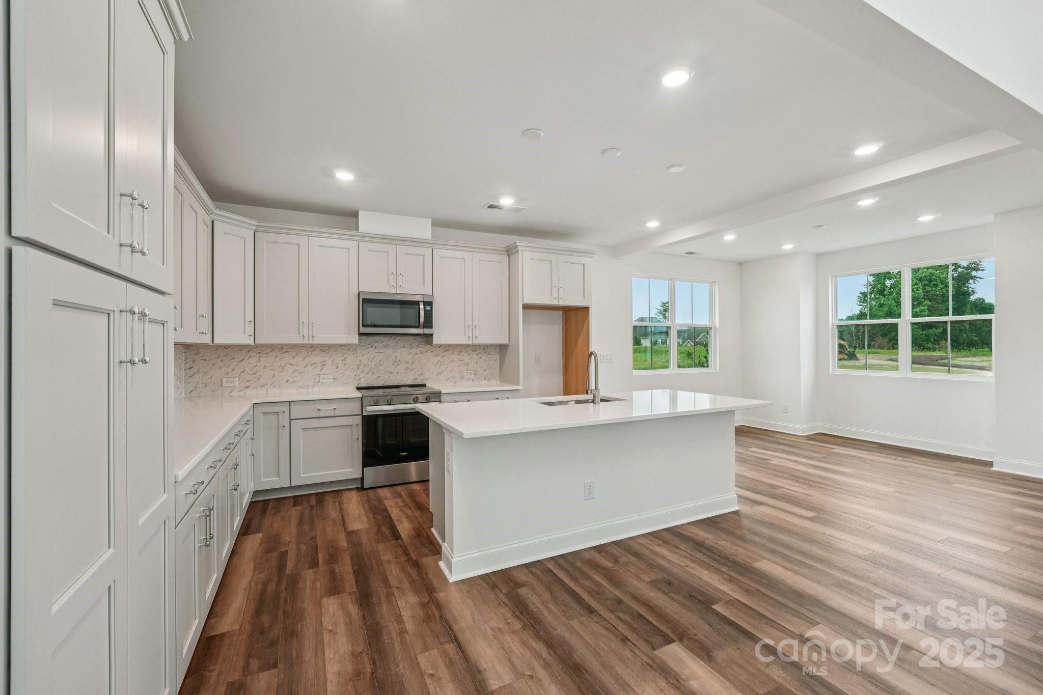 708 Flare Drive Tega Cay, SC 29708 - Photo 6 of 16