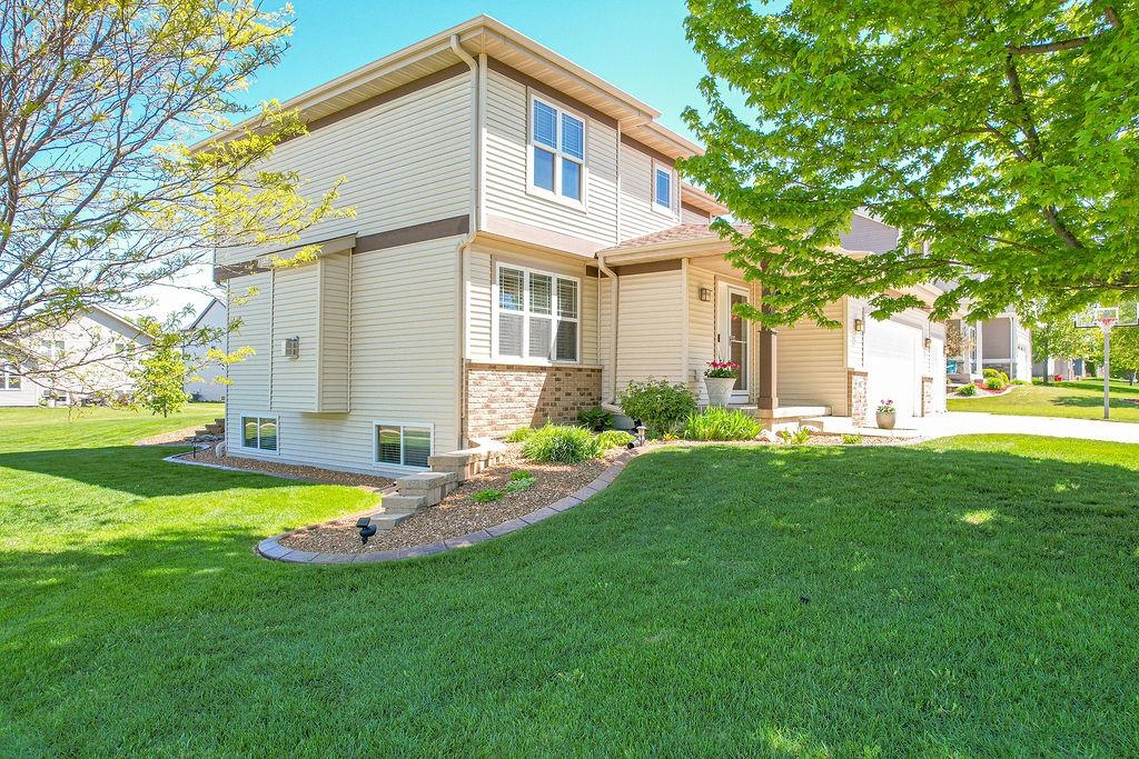 897 Sumac Street Oregon, WI 53575 - Photo 7 of 50