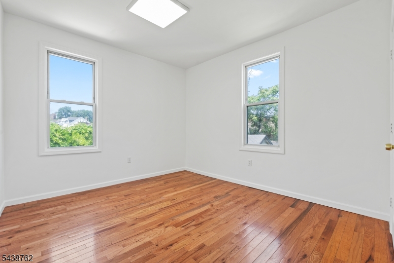 1043 Hunterdon Street, Unit 2 Newark, NJ 07112 - Photo 10 of 21