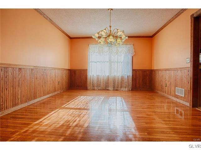 399 Winter Springs Road Nazareth, PA 18064 - Photo 6 of 25 Gallery Image 6