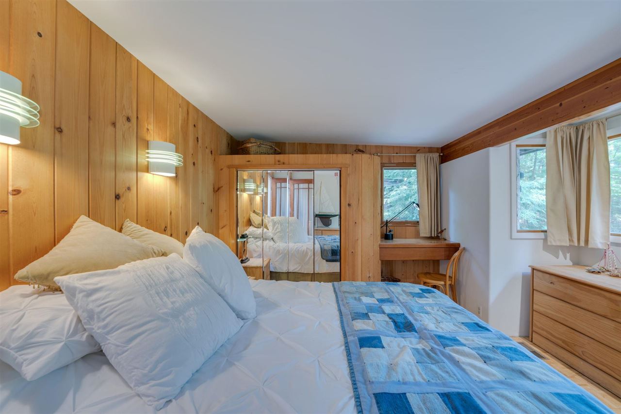 7238 Deepwater Point Road Williamsburg, MI 49690 - Photo 27 of 36 1890563-26.JPG