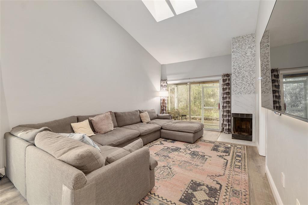 920 Southwest 50th Way Gainesville, FL 32607 - Photo 11 of 69 Gallery Image 11