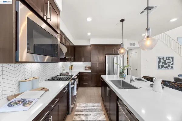 $1,249,888 | 45139 Challenge Common, Unit 1001, Fremont, CA 94538