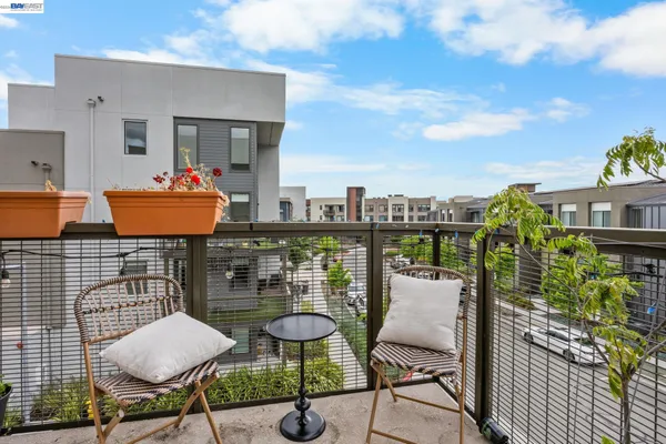 $1,249,888 | 45139 Challenge Common, Unit 1001, Fremont, CA 94538