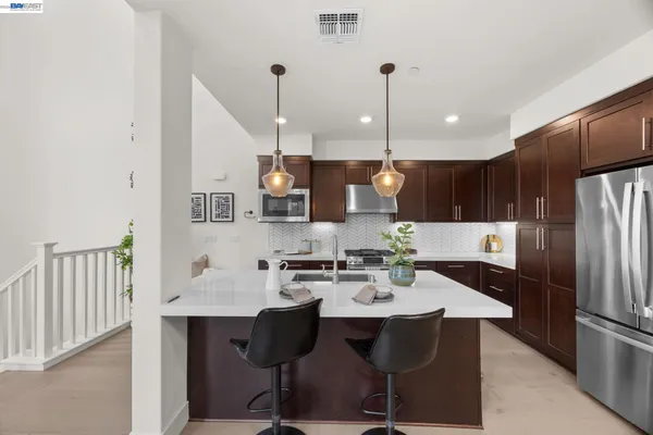$1,249,888 | 45139 Challenge Common, Unit 1001, Fremont, CA 94538