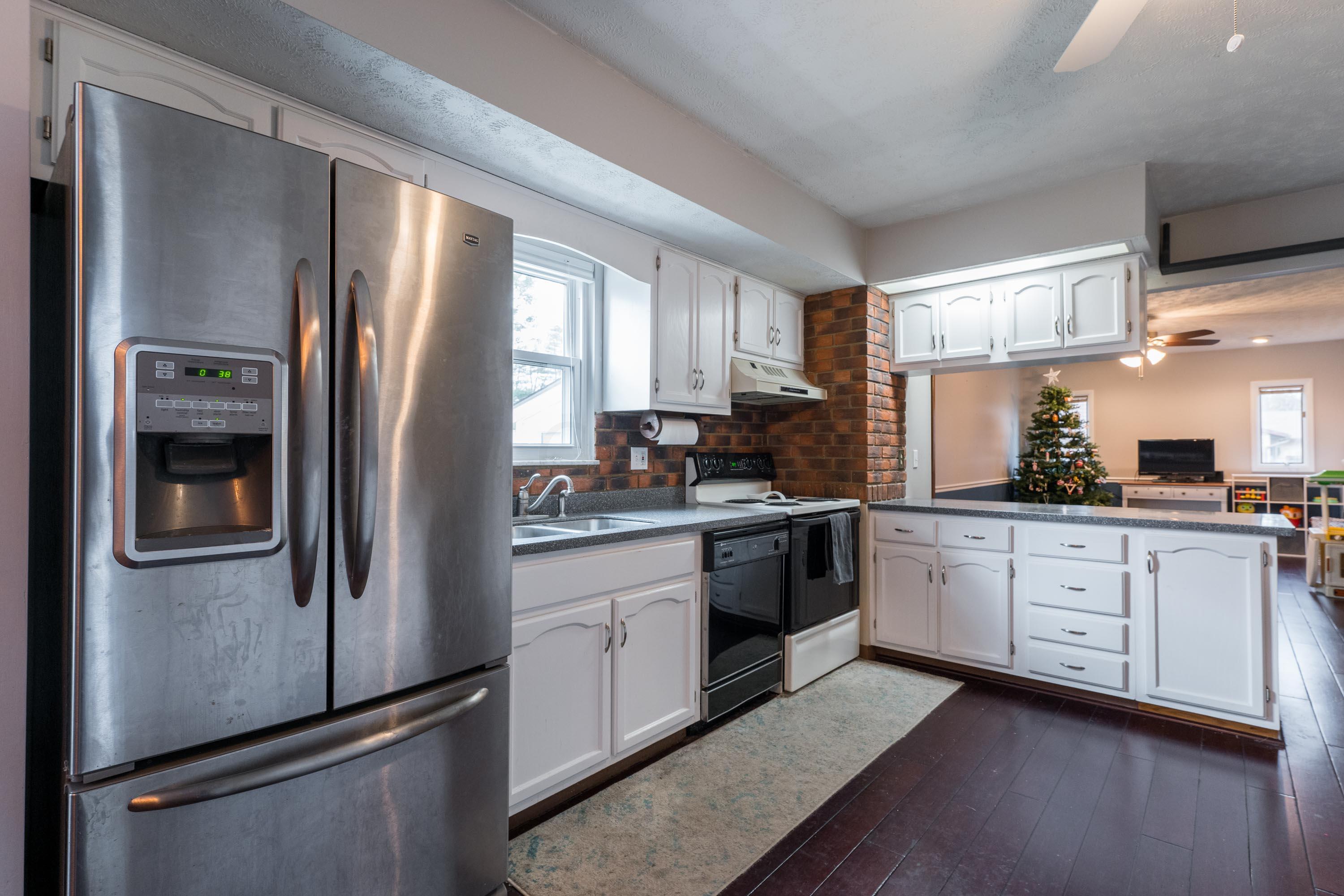 8455 Morse Road Southwest Blacklick, OH 43004 - Photo 6 of 44 Kitchen