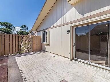 211 Maplecrest Circle Jupiter, FL 33458 - Photo 17 of 21 211 Maplecrest Patio 2