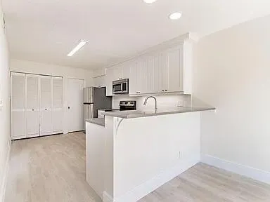 $349,000 | 211 Maplecrest Circle, Jupiter, FL 33458