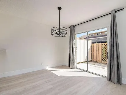 $349,000 | 211 Maplecrest Circle, Jupiter, FL 33458