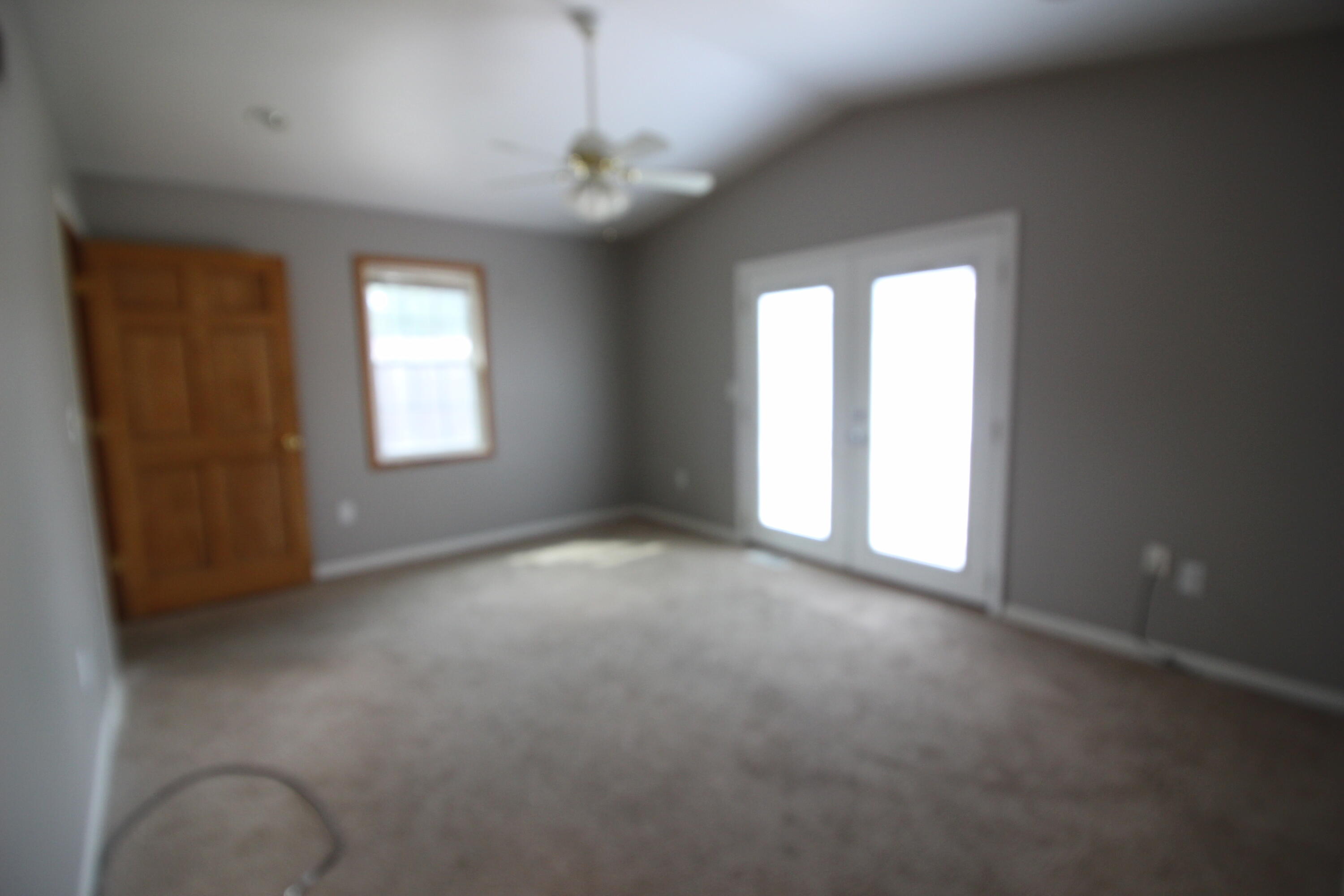 25652 Chernick Street Taylor, MI 48180 - Photo 12 of 16 IMG_8549