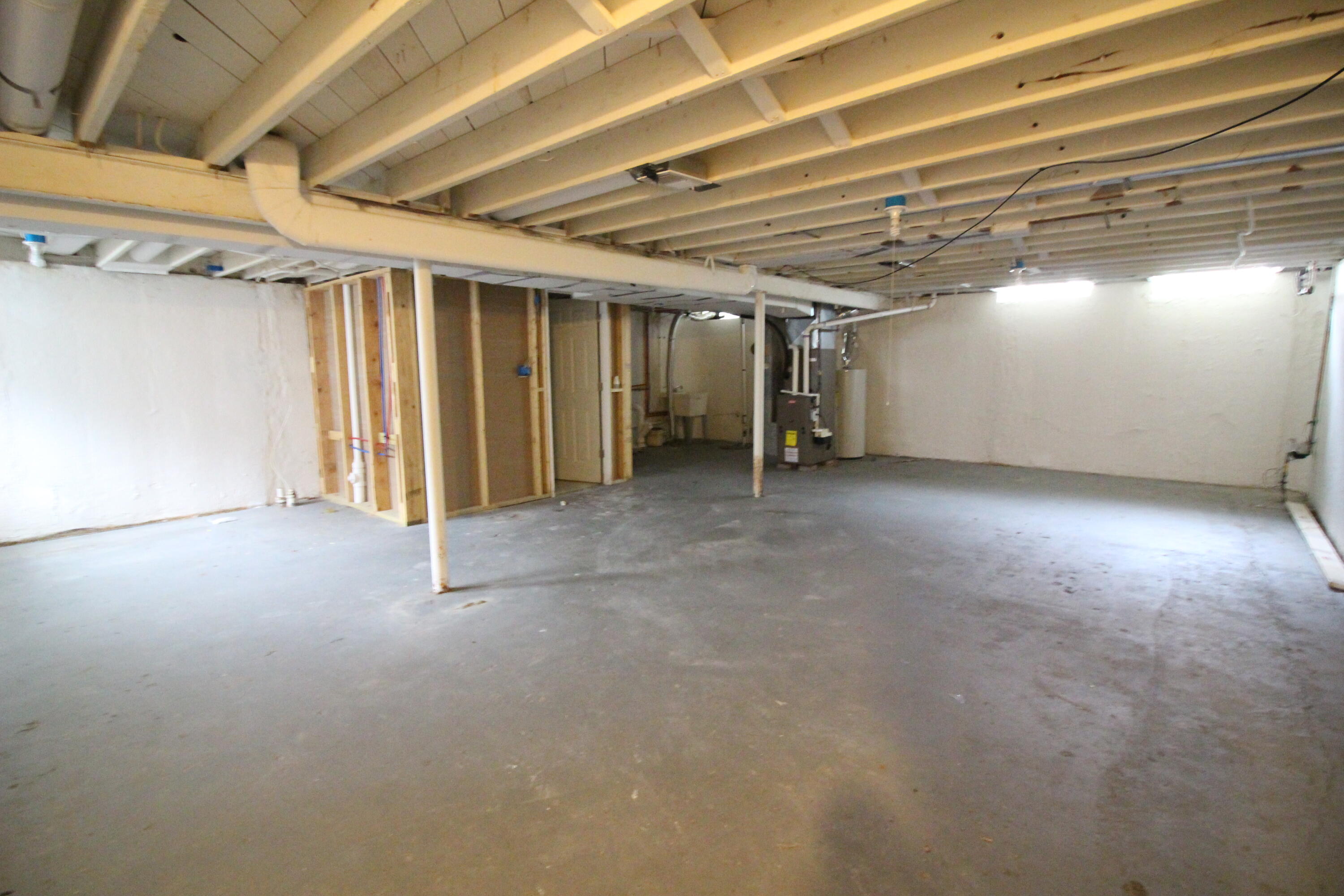 25652 Chernick Street Taylor, MI 48180 - Photo 15 of 16 IMG_8554