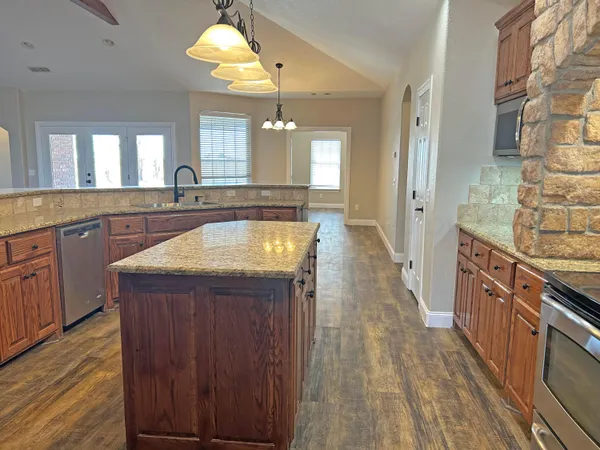$729,900 | 6600 Quail Springs Trail, Amarillo, TX 79119