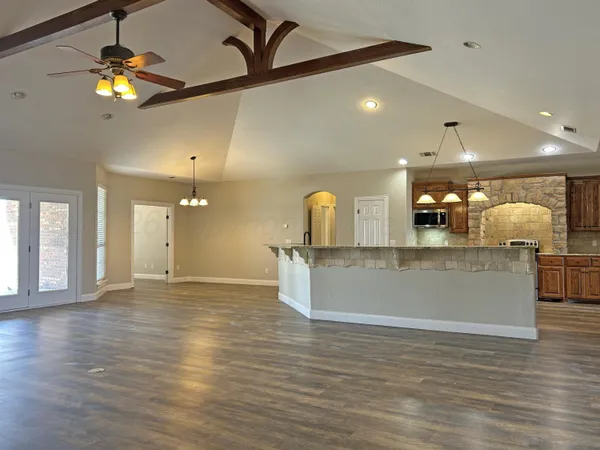 $729,900 | 6600 Quail Springs Trail, Amarillo, TX 79119
