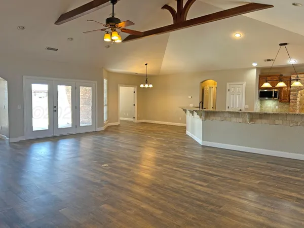 $729,900 | 6600 Quail Springs Trail, Amarillo, TX 79119