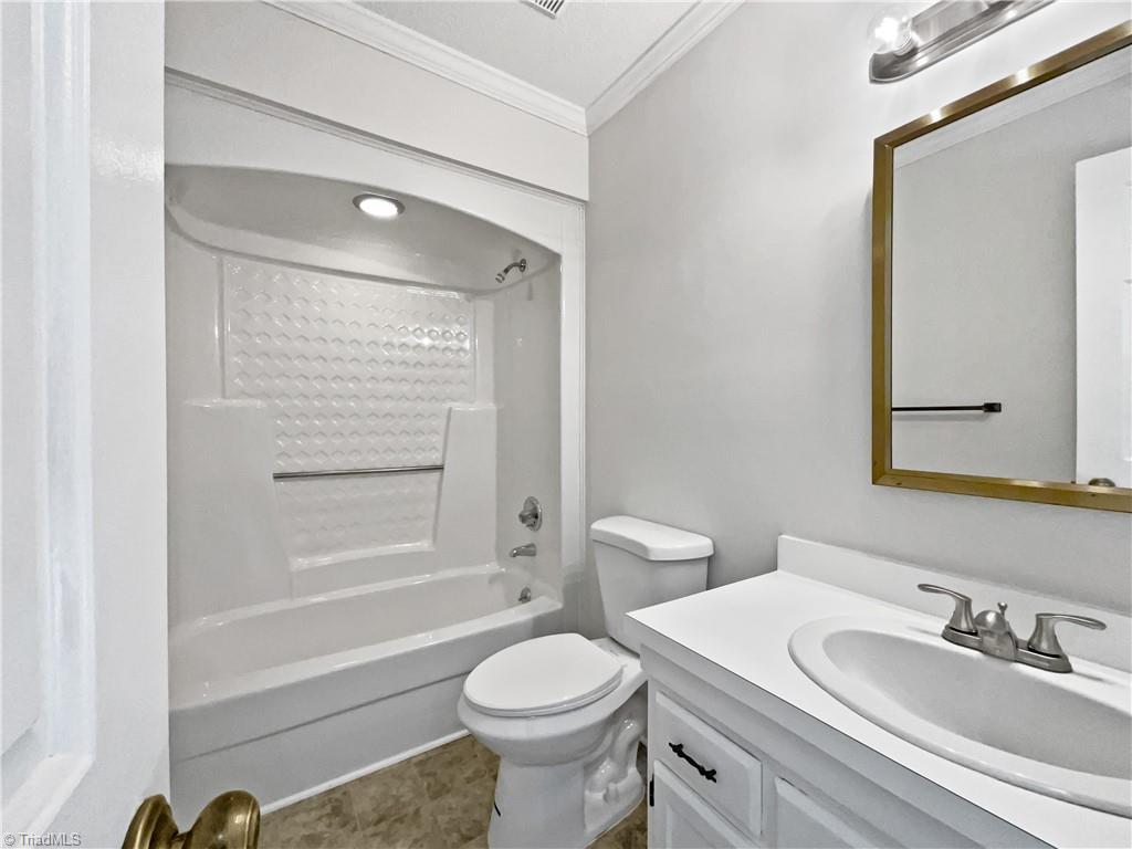 2202 Huntington Road, Unit C1 Burlington, NC 27215 - Photo 7 of 19