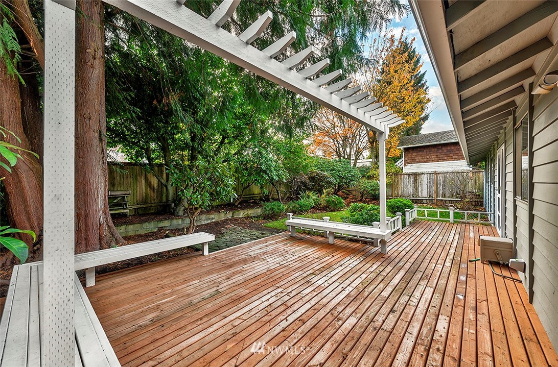 960 Cedar Street Edmonds, WA 98020 - Photo 16 of 23