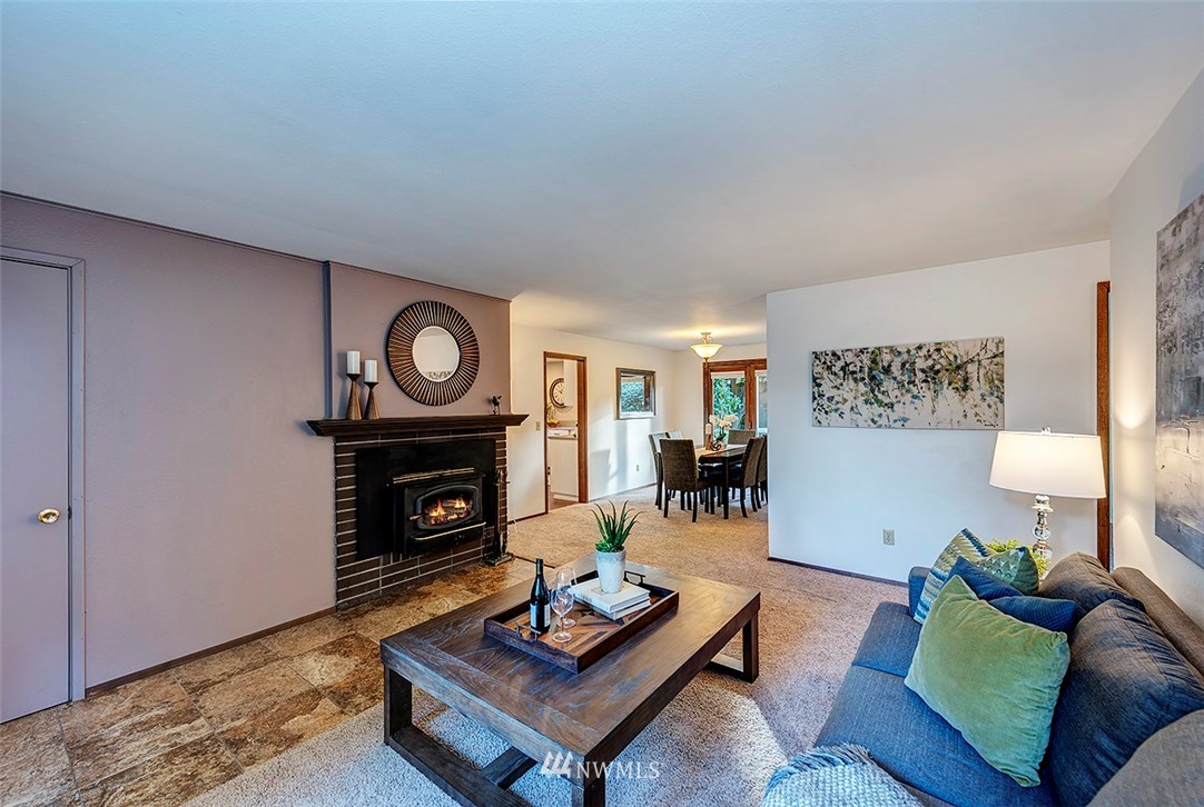 960 Cedar Street Edmonds, WA 98020 - Photo 4 of 23