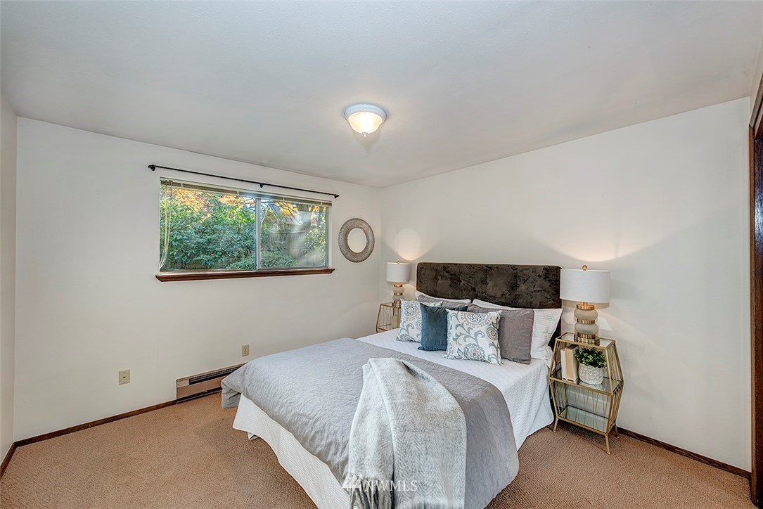 960 Cedar Street Edmonds, WA 98020 - Photo 10 of 23