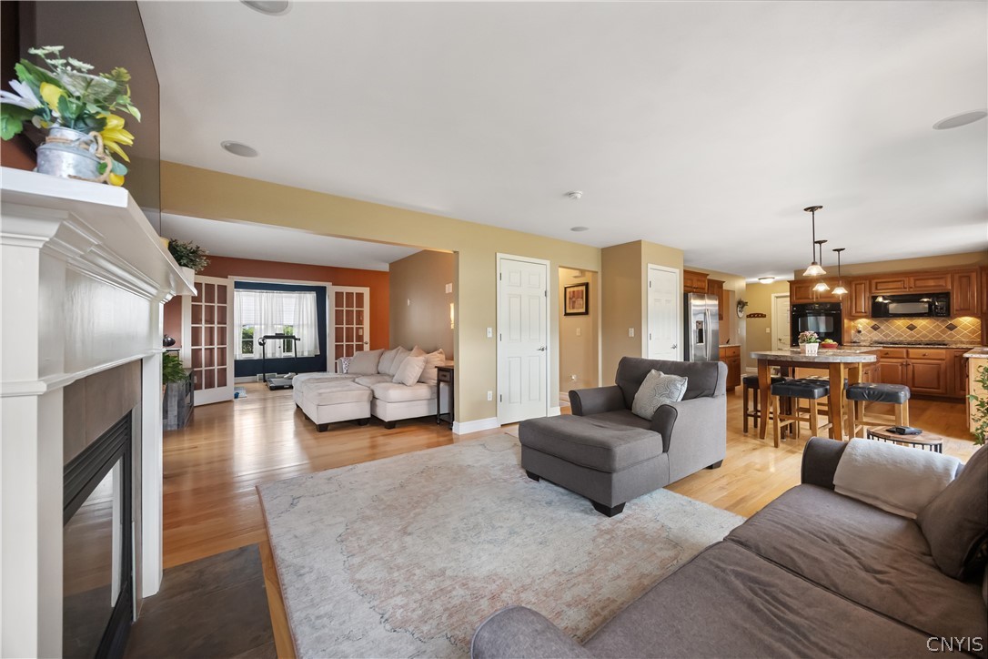 114 Willow Tree Terrace Oneida, NY 13421 - Photo 20 of 47