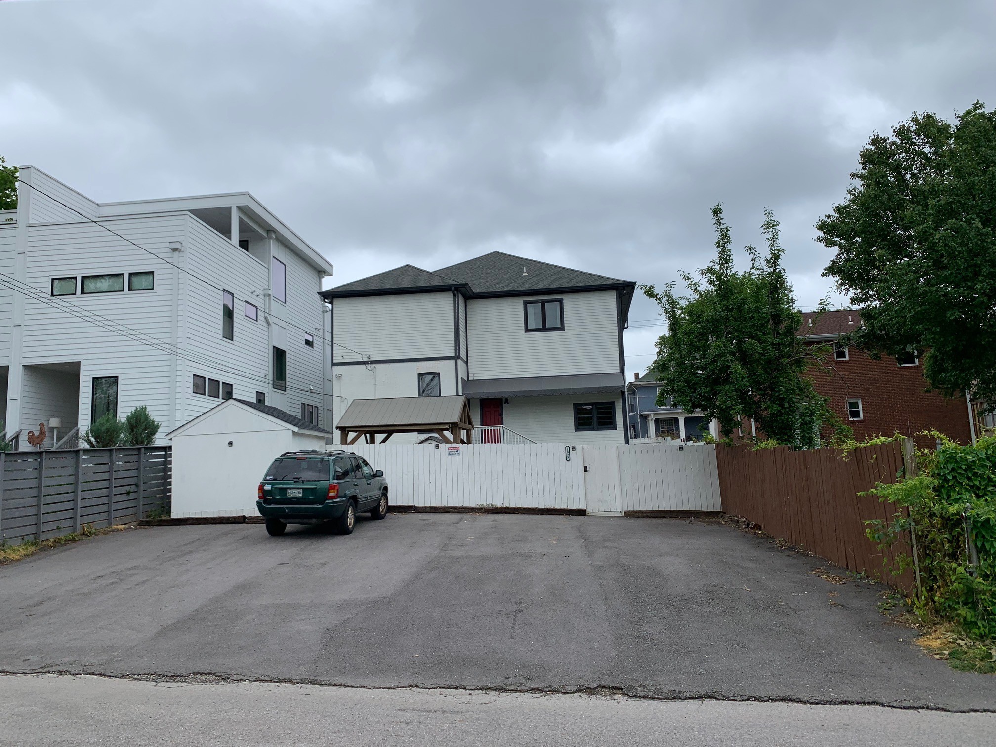 1025 Villa Place Nashville, TN 37212 - Photo 31 of 37 a car parked in front of a building