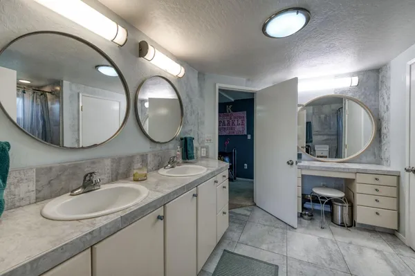 $1,250,000 | 41339 Road 52, Reedley, CA 93654