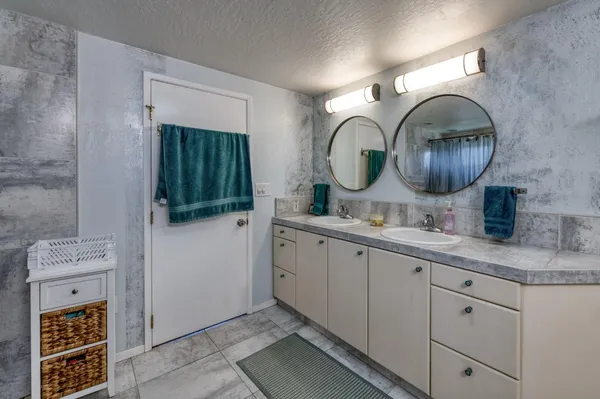 $1,250,000 | 41339 Road 52, Reedley, CA 93654