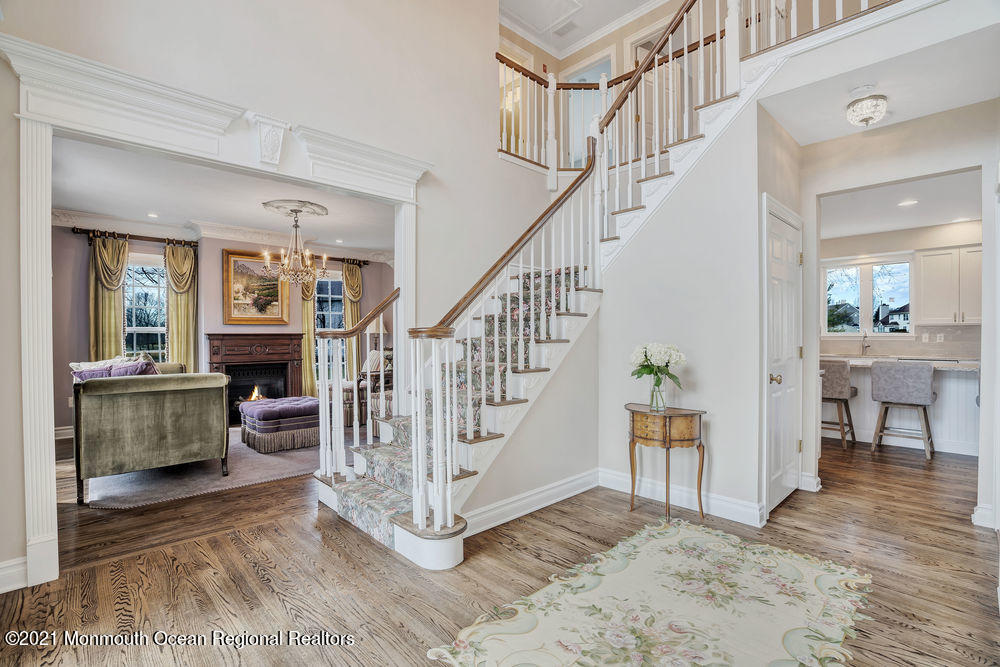 231 Pin Oak Road Freehold, NJ 07728 - Photo 8 of 74 013_dsc08740_1