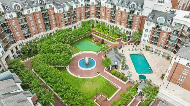 $320,000 | 300 West 5th Street, Unit 617, Charlotte, NC 28202