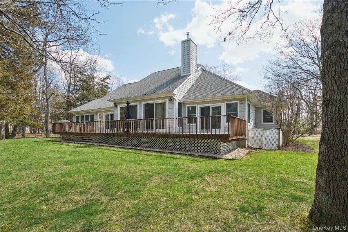 441 South Country Road East Patchogue, NY 11772 - Photo 35 of 45