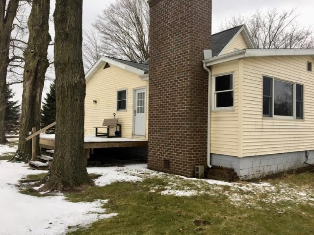 8626 South Lake Road Berrien Center, MI 49102 - Photo 1 of 16 IMG_8778