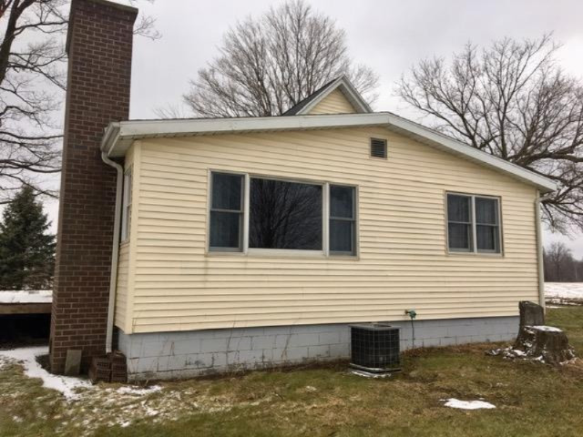 8626 South Lake Road Berrien Center, MI 49102 - Photo 13 of 16 IMG_8777