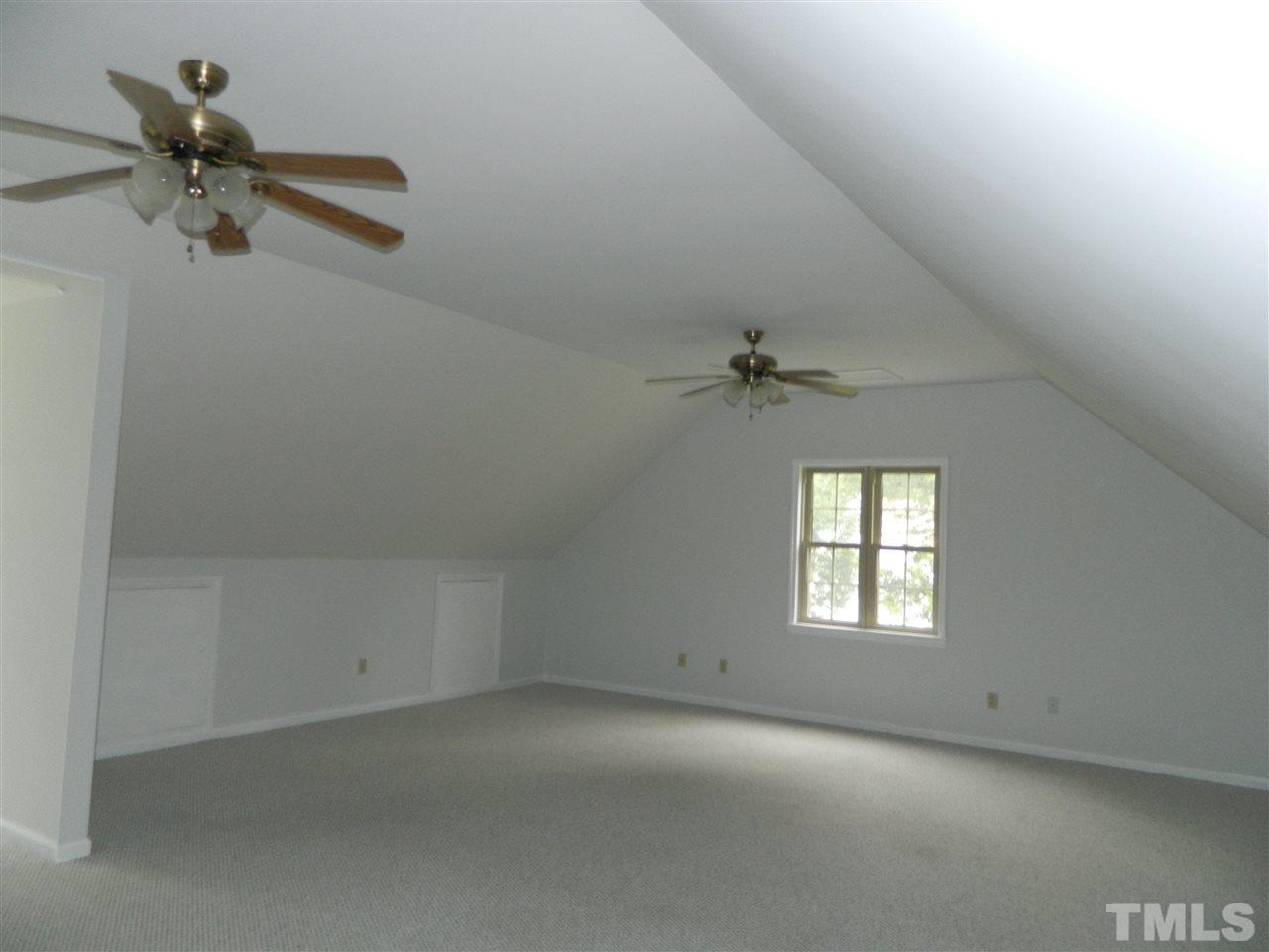 1450 Woodruff Road Kenly, NC 27542 - Photo 17 of 30 Gallery Image 17