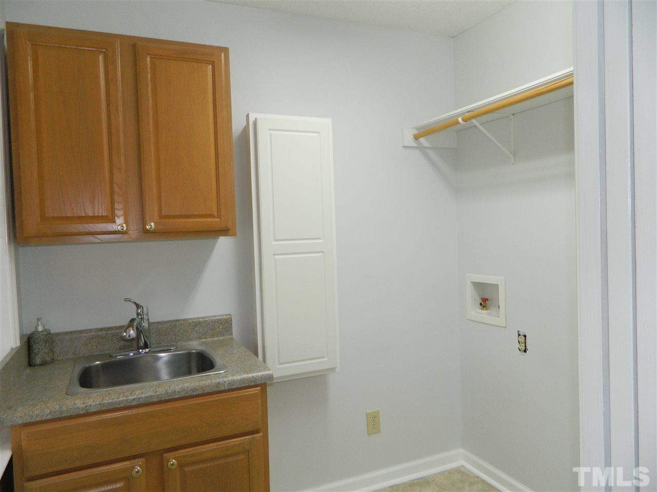 1450 Woodruff Road Kenly, NC 27542 - Photo 9 of 30 Gallery Image 9