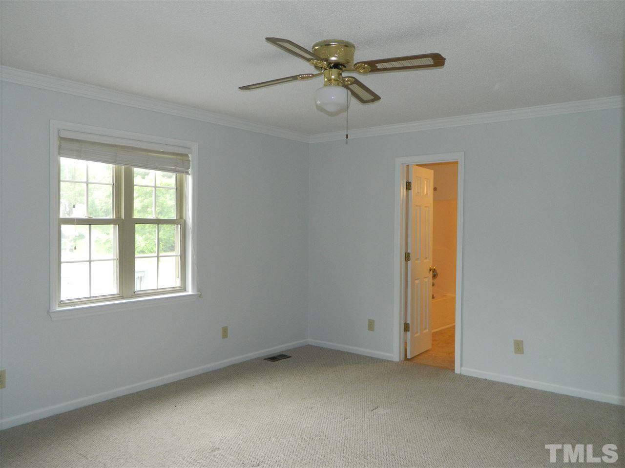 1450 Woodruff Road Kenly, NC 27542 - Photo 10 of 30 Gallery Image 10