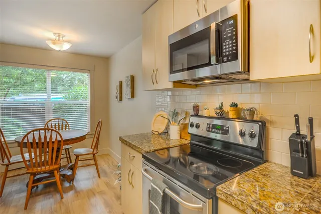 $365,000 | 23015 Edmonds Way, Unit A103, Edmonds, WA 98020