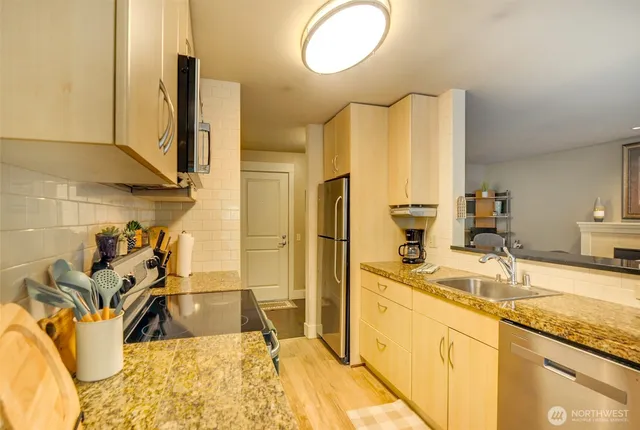 $365,000 | 23015 Edmonds Way, Unit A103, Edmonds, WA 98020