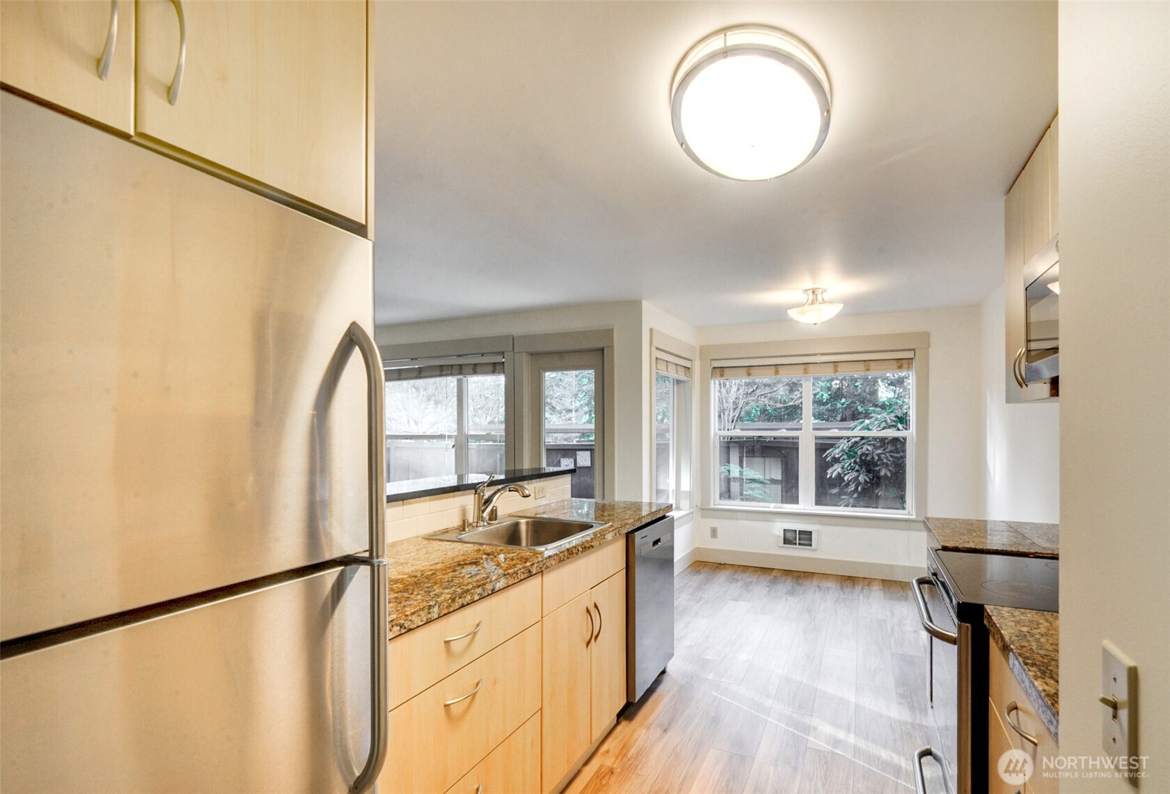 23015 Edmonds Way, Unit A103 Edmonds, WA 98020 - Photo 27 of 39