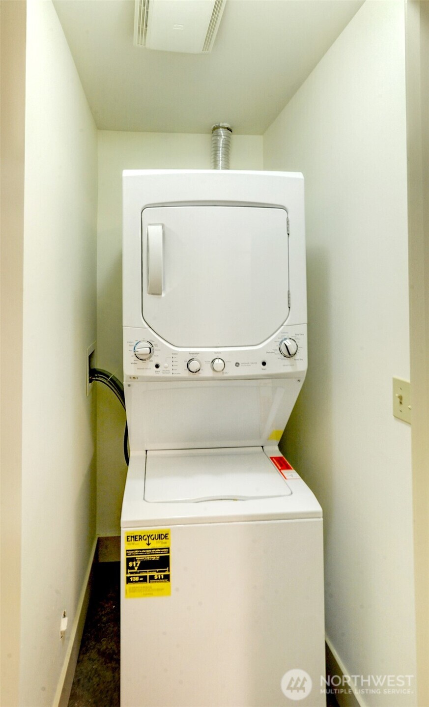 23015 Edmonds Way, Unit A103 Edmonds, WA 98020 - Photo 38 of 39