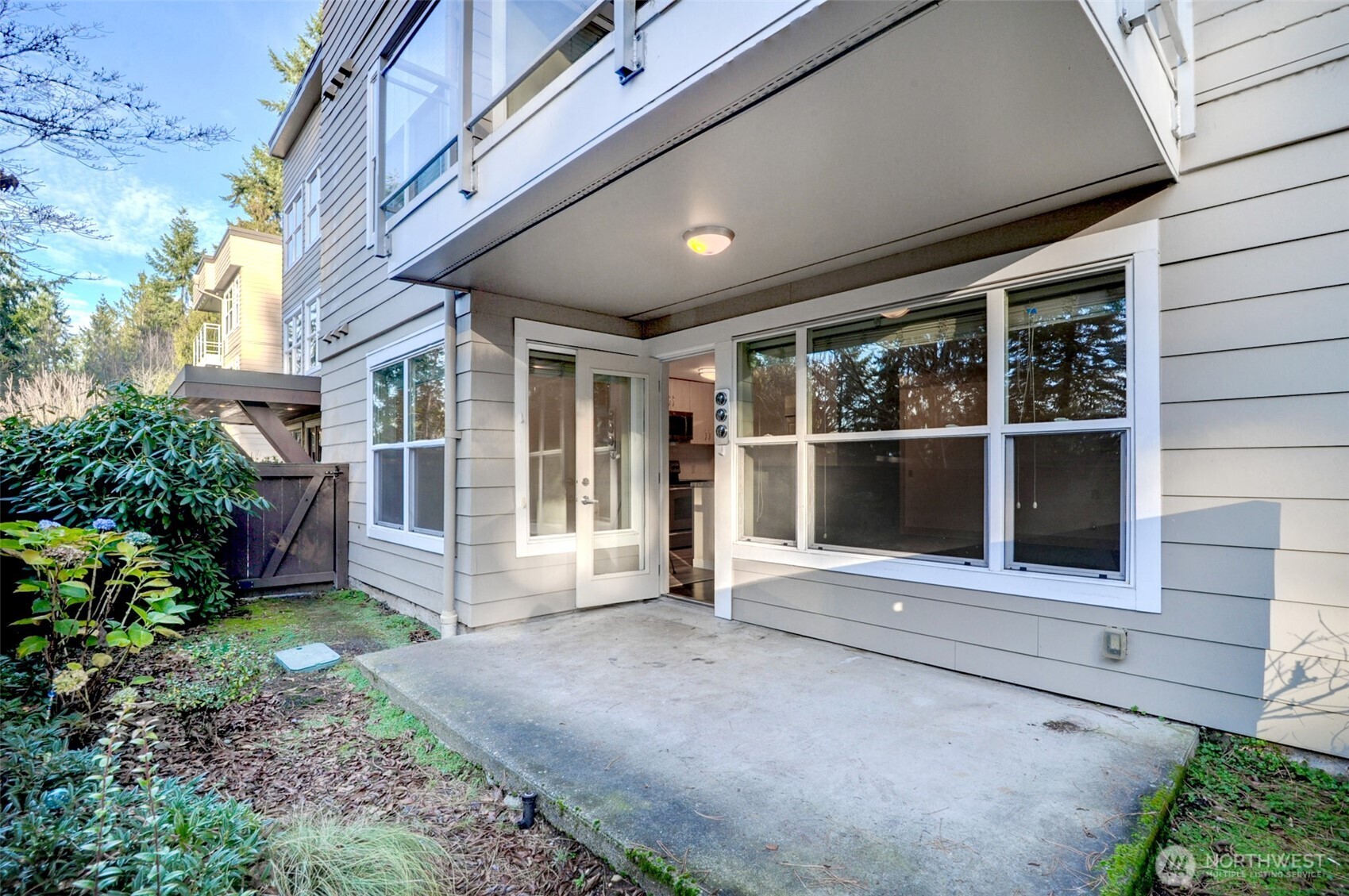 23015 Edmonds Way, Unit A103 Edmonds, WA 98020 - Photo 4 of 39