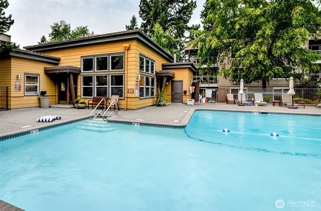 $365,000 | 23015 Edmonds Way, Unit A103, Edmonds, WA 98020