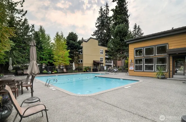$365,000 | 23015 Edmonds Way, Unit A103, Edmonds, WA 98020