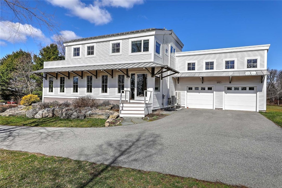 263 Indian Point Road Tiverton, RI 02878 - Photo 4 of 45