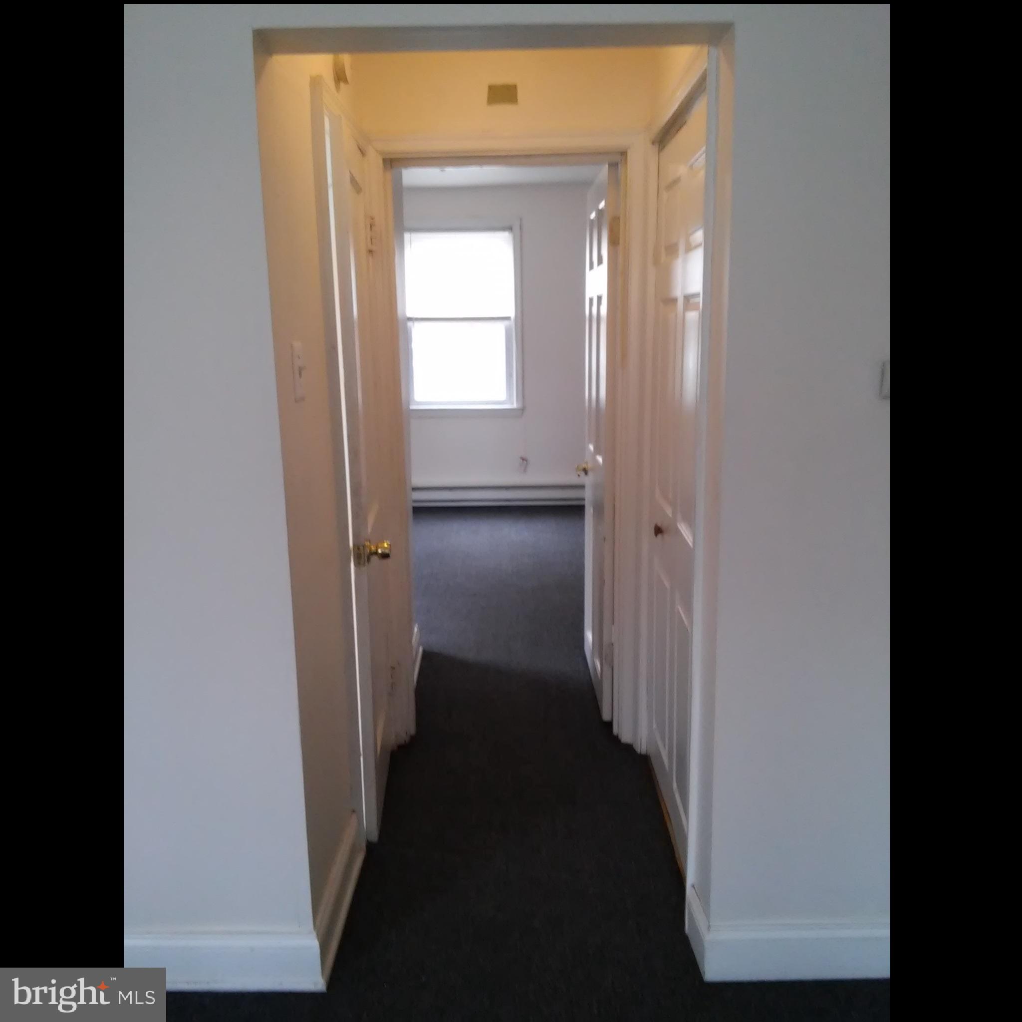 821 East Jeffrey Street Baltimore, MD 21225 - Photo 8 of 15