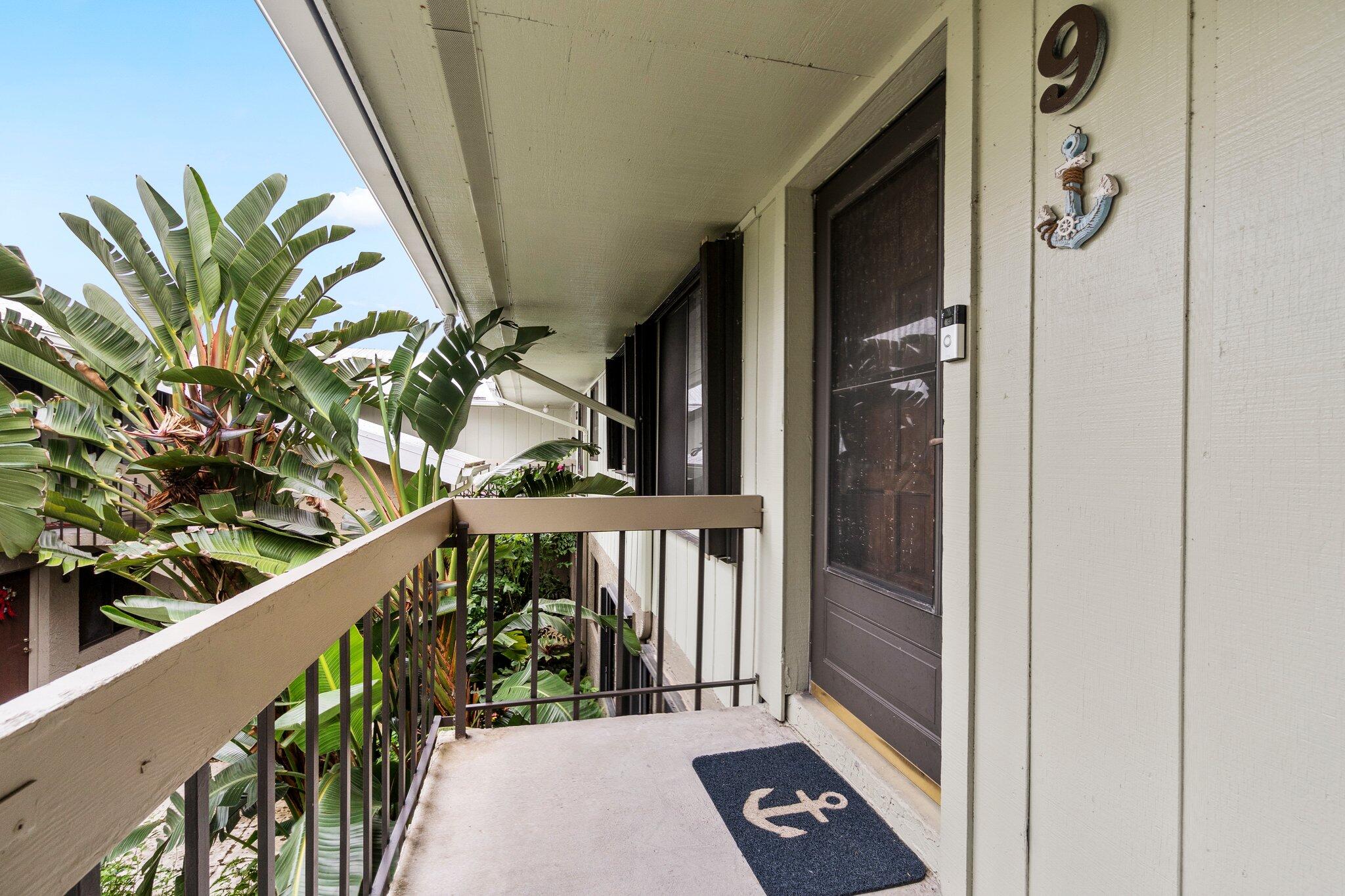 800 Northwest Fork Road, Unit 99 Stuart, FL 34994 - Photo 5 of 27 5-web-or-mls-DSC06235