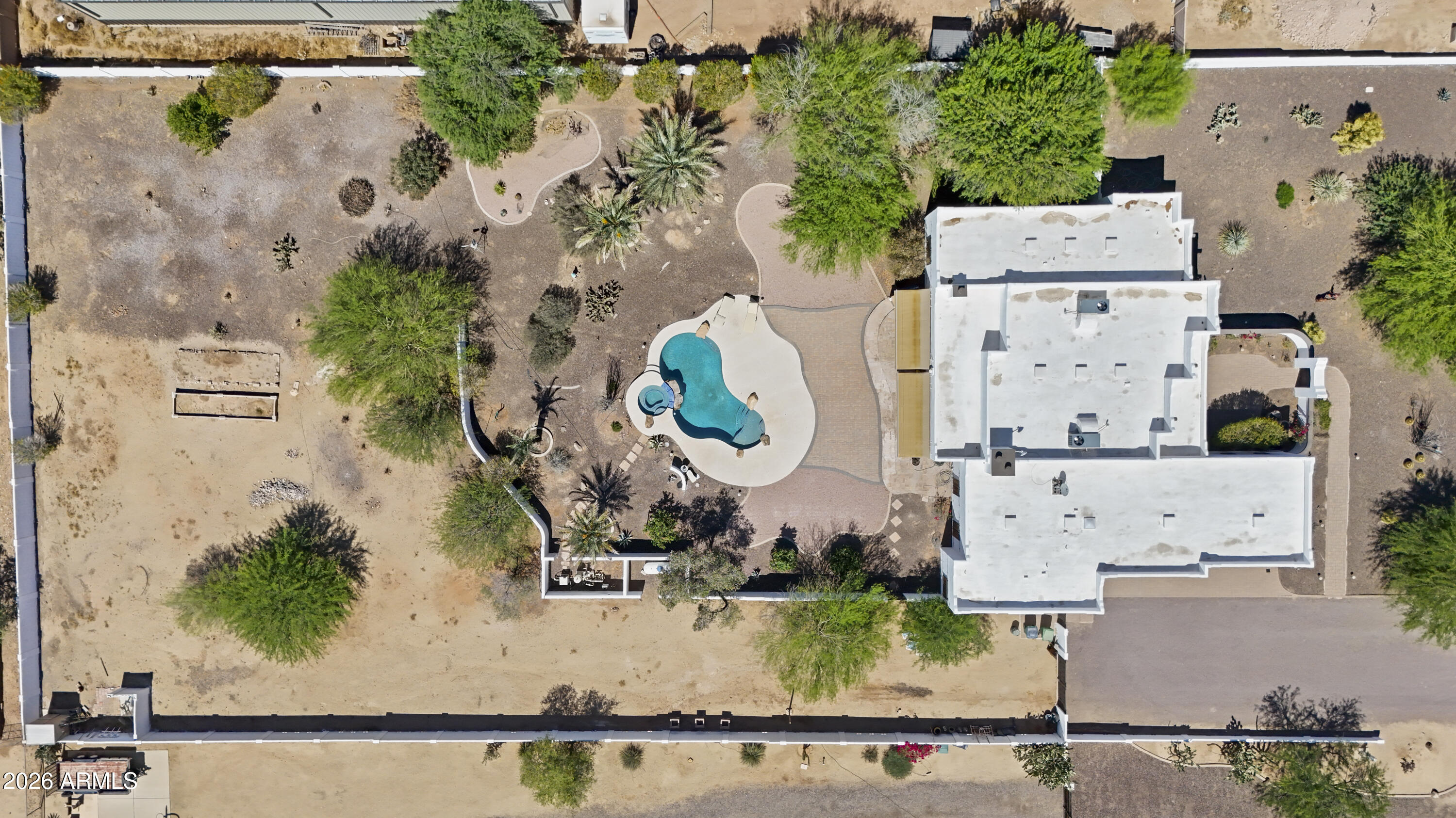 605 West Ridgecrest Road Phoenix, AZ 85086 - Photo 5 of 40 an aerial view of a house with outdoor space