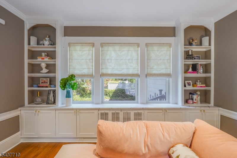 416 Walton Road Maplewood, NJ 07040 - Photo 21 of 49