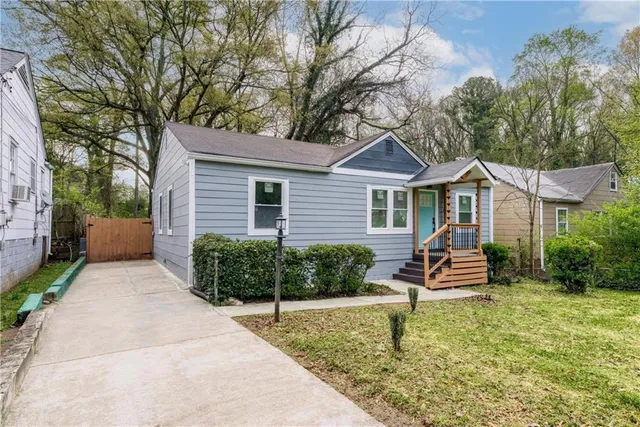 $2,100 | 1288 Lorenzo Drive Southwest, Atlanta, GA 30310